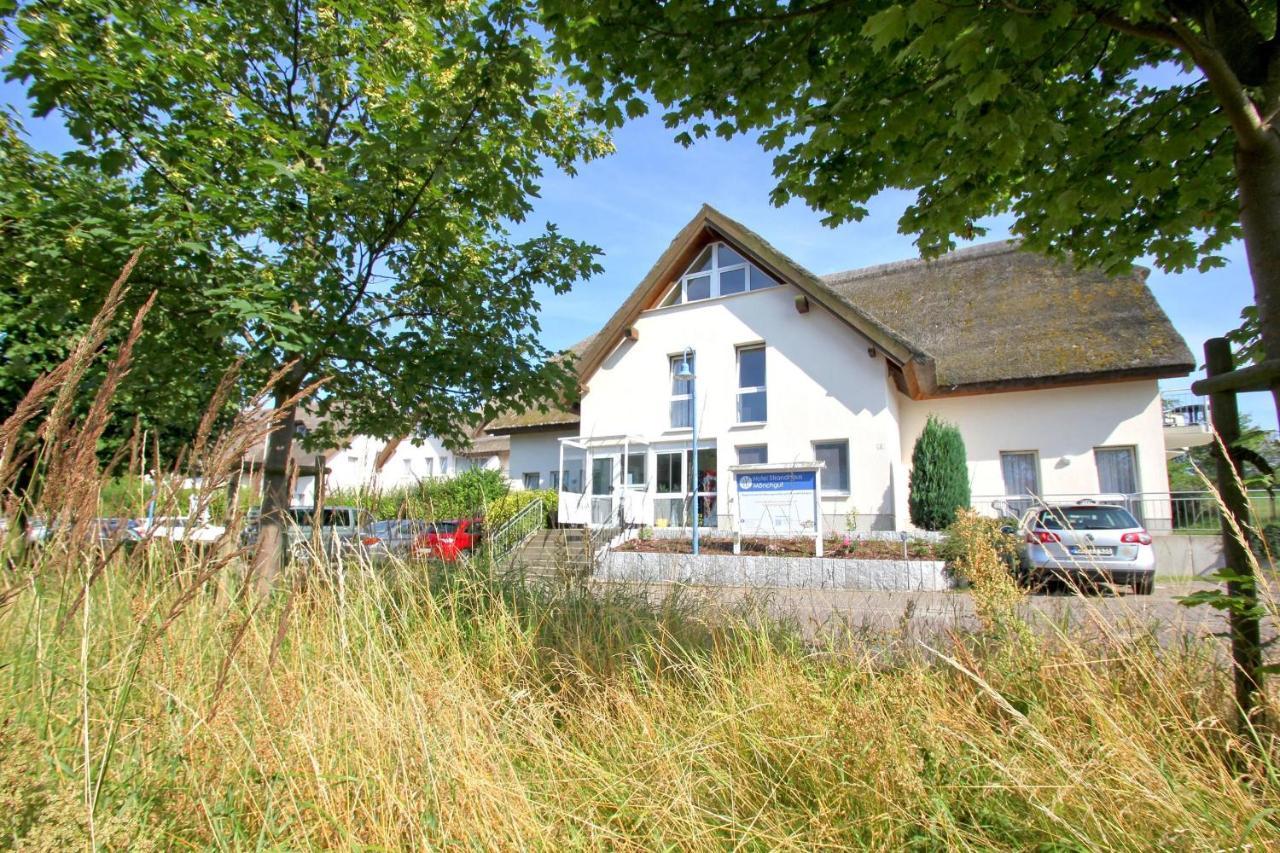 F-1010 Strandhaus Moenchgut Bed&Breakfast Dz 27 Terrasse, Strandnah, Inkl Fruehstueck Лоббе Экстерьер фото