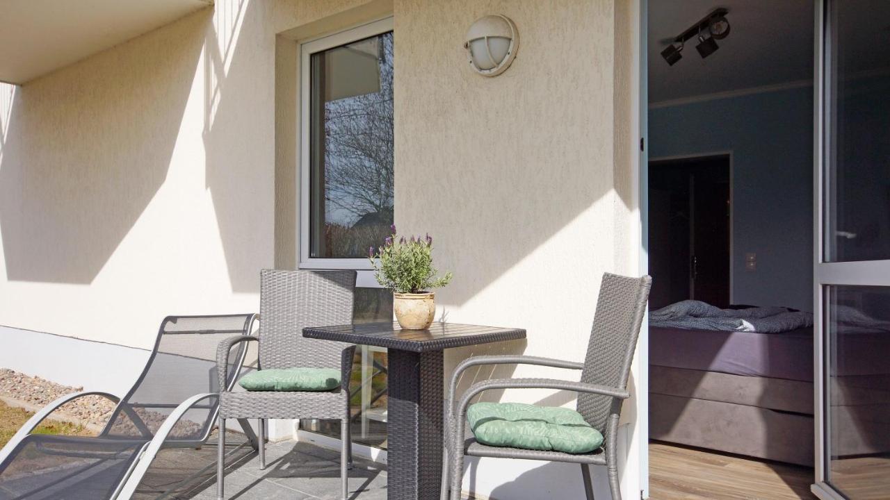 F-1010 Strandhaus Moenchgut Bed&Breakfast Dz 27 Terrasse, Strandnah, Inkl Fruehstueck Лоббе Экстерьер фото